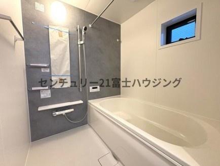 茅ヶ崎市南湖５丁目の新築一戸建