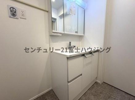 茅ヶ崎市南湖５丁目の新築一戸建