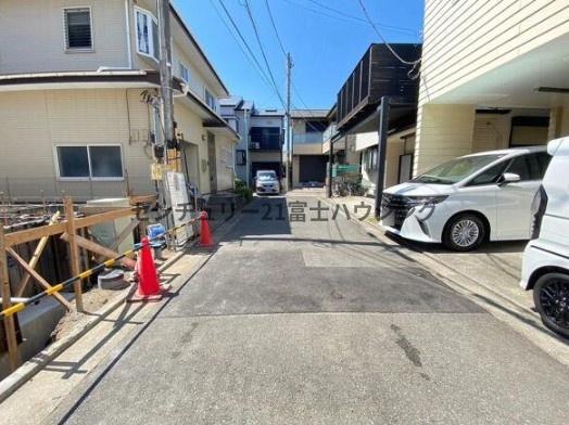 茅ヶ崎市南湖５丁目の新築一戸建