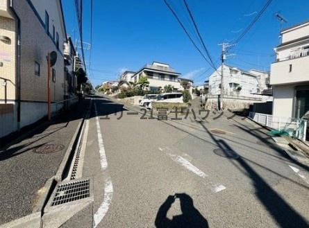 藤沢市白旗４丁目の中古一戸建て