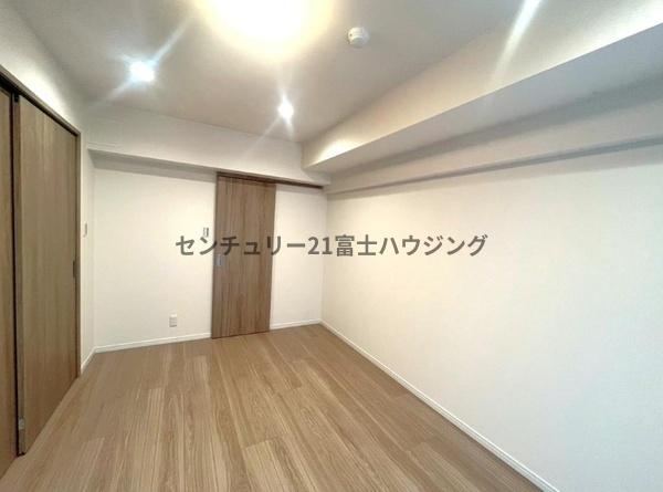 グローリア初穂鎌倉岡本