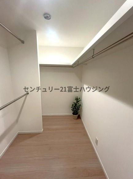 グローリア初穂鎌倉岡本