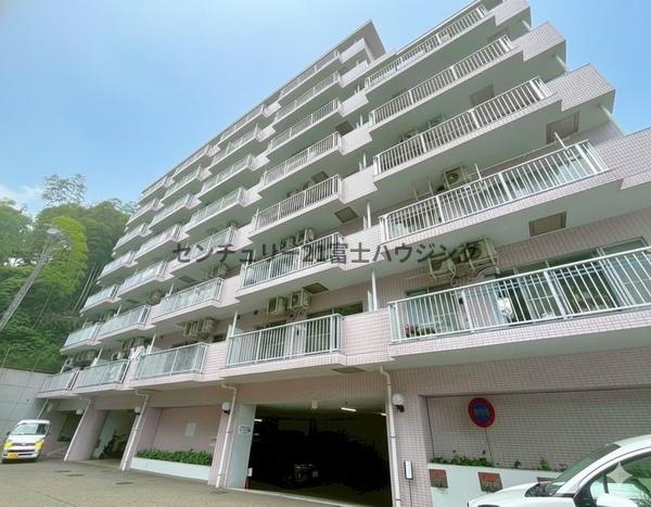 グローリア初穂鎌倉岡本