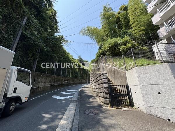 グローリア初穂鎌倉岡本