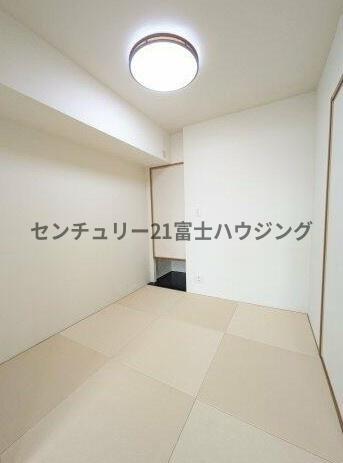 グランシティ湘南海岸マリナージュスクエア