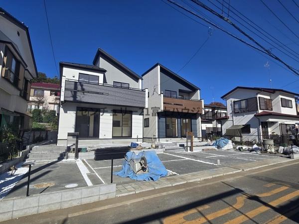 藤沢市用田　新築戸建1号棟　全2棟