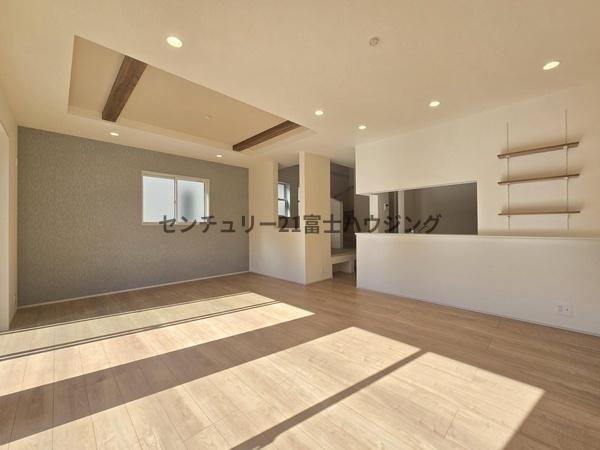 藤沢市用田　新築戸建2号棟　全2棟