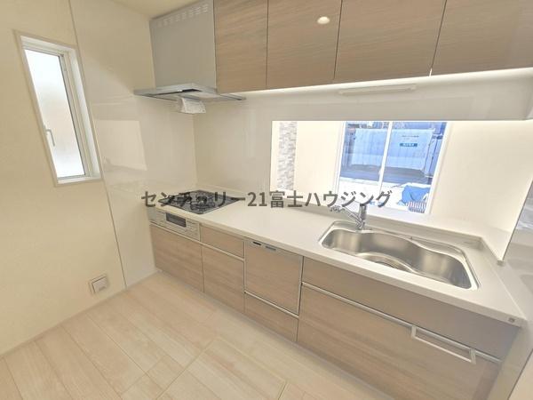 藤沢市用田　新築戸建2号棟　全2棟