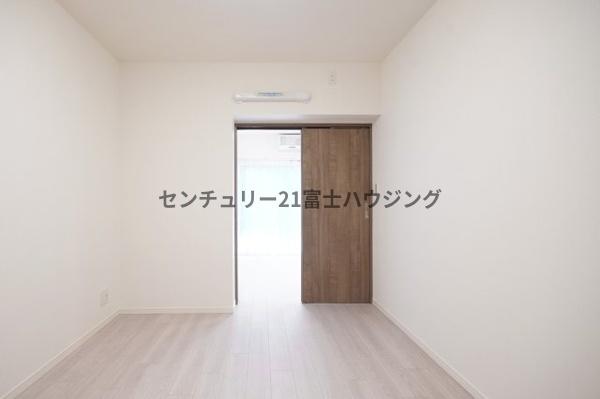 クリオ藤沢伍番館