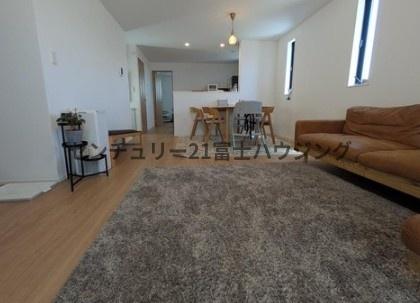 茅ヶ崎市若松町の中古一戸建て