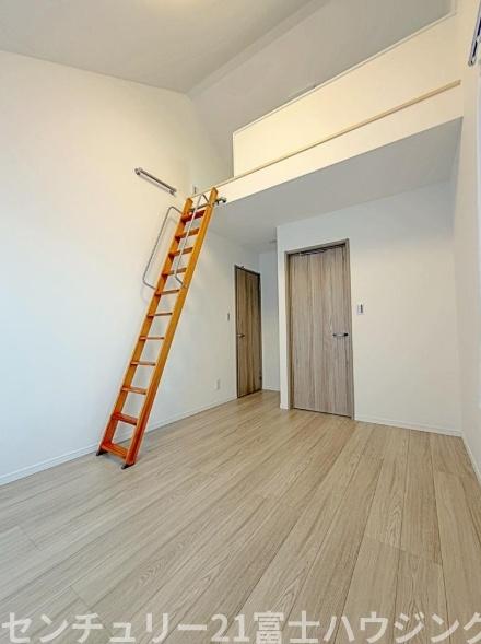 茅ヶ崎市菱沼１丁目の中古一戸建て