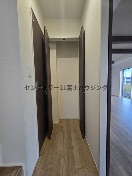 藤沢市菖蒲沢　新築戸建2号棟　全3棟