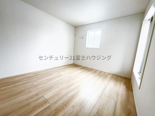 茅ヶ崎市柳島第11　新築戸建3号棟　全8棟