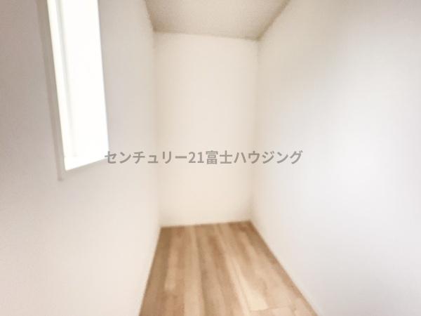 茅ヶ崎市柳島第11　新築戸建3号棟　全8棟