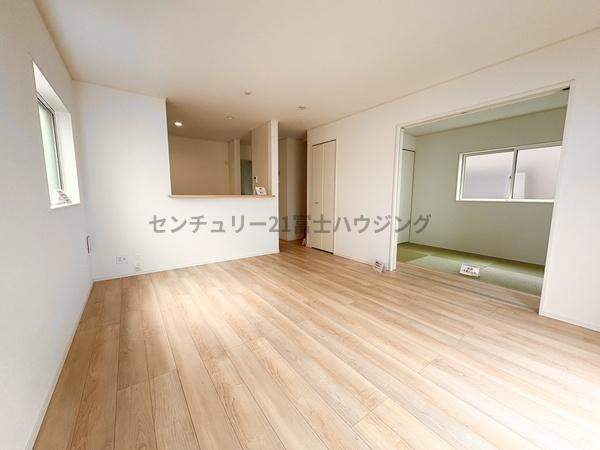 茅ヶ崎市柳島第11　新築戸建3号棟　全8棟