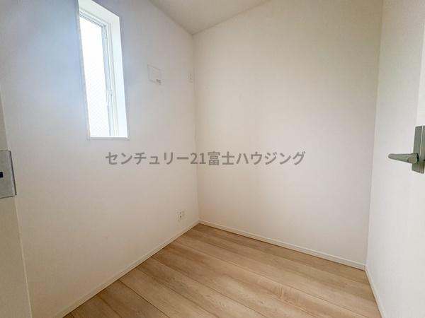 茅ヶ崎市柳島第11　新築戸建6号棟　全8棟