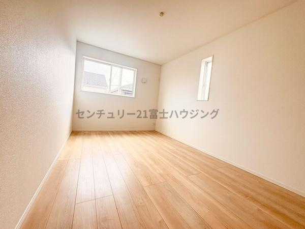 茅ヶ崎市柳島第11　新築戸建8号棟　全8棟