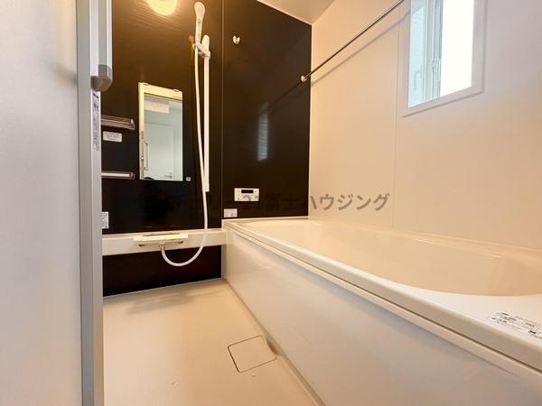 茅ヶ崎市柳島第11　新築戸建8号棟　全8棟