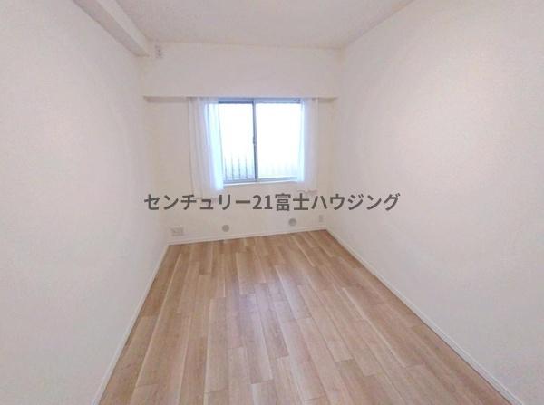 ココタウンヒルトップマリーナ