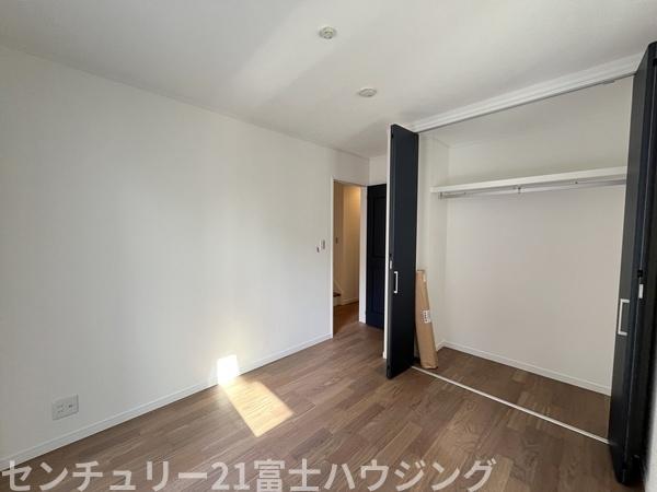 茅ヶ崎市香川5丁目　新築戸建2号棟　全11棟