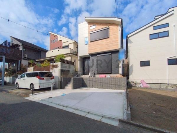 茅ヶ崎市平和町1期　新築戸建1号棟　全2棟