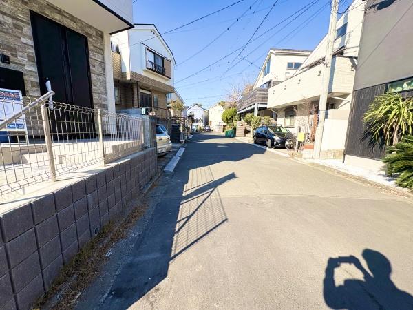 茅ヶ崎市平和町1期　新築戸建2号棟　全2棟