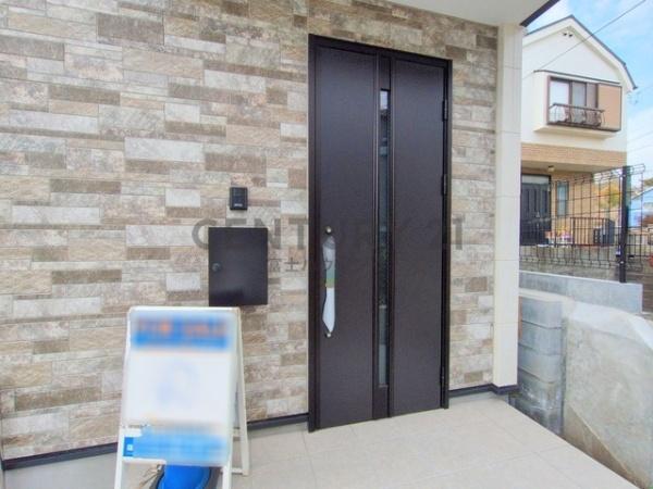 茅ヶ崎市平和町1期　新築戸建2号棟　全2棟