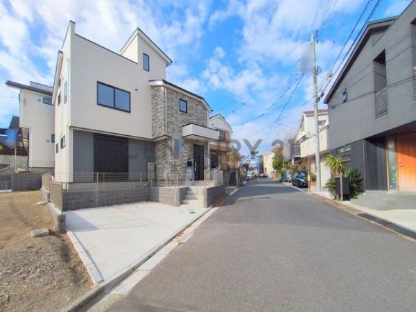 茅ヶ崎市平和町1期　新築戸建2号棟　全2棟