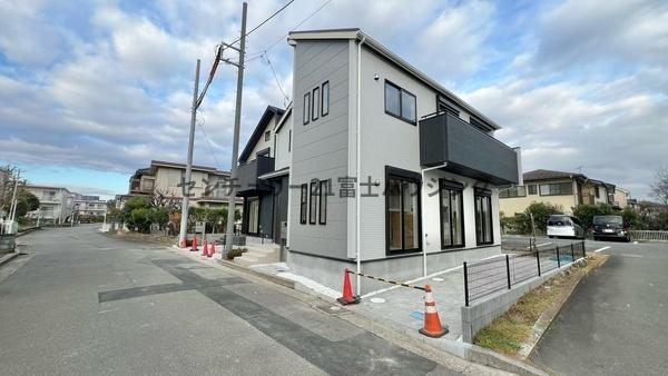 茅ヶ崎市松が丘2丁目　新築戸建1号棟　全2棟