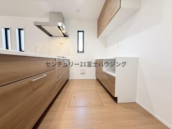 茅ヶ崎市松が丘２丁目の新築一戸建