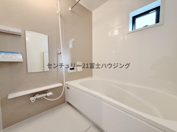 茅ヶ崎市松が丘２丁目の新築一戸建