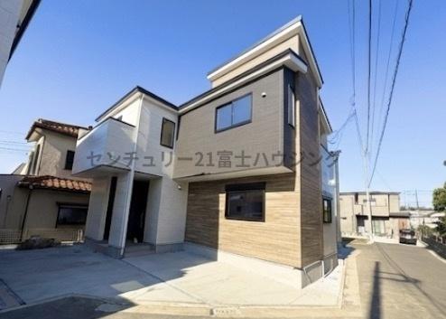 茅ヶ崎市高田１丁目の新築一戸建