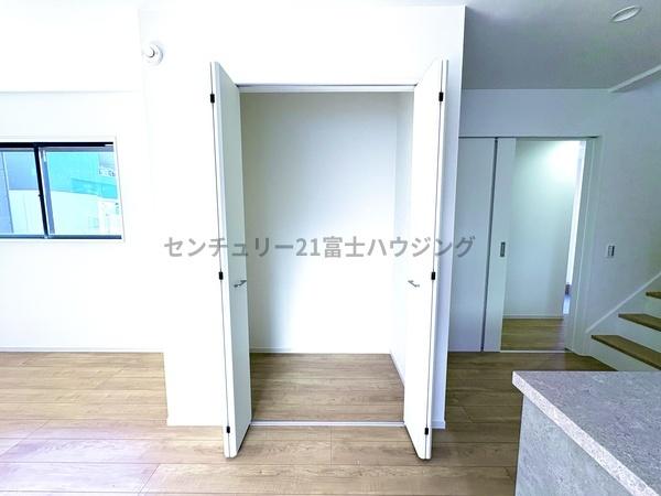 茅ヶ崎市高田１丁目の新築一戸建