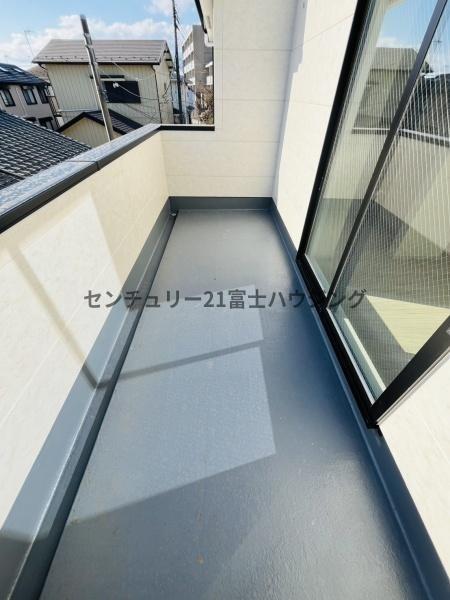 茅ヶ崎市旭が丘3期　新築戸建2号棟　全3棟