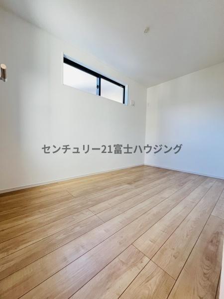 茅ヶ崎市旭が丘3期　新築戸建3号棟　全3棟