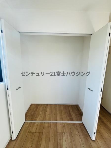 茅ヶ崎市旭が丘3期　新築戸建3号棟　全3棟