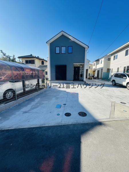 茅ヶ崎市旭が丘3期　新築戸建3号棟　全3棟