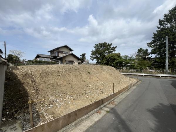藤沢市片瀬山4丁目　条件無売地　全1区画