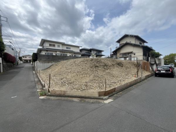 藤沢市片瀬山4丁目　条件無売地　全1区画