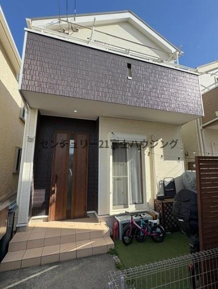 藤沢市片瀬海岸３丁目の中古一戸建て