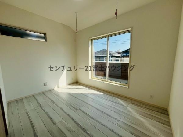 藤沢市鵠沼海岸7丁目　新築戸建2号棟　全3棟