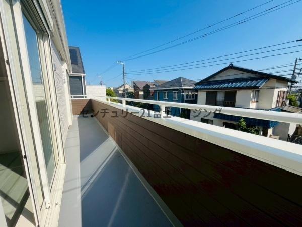 藤沢市鵠沼海岸7丁目　新築戸建2号棟　全3棟