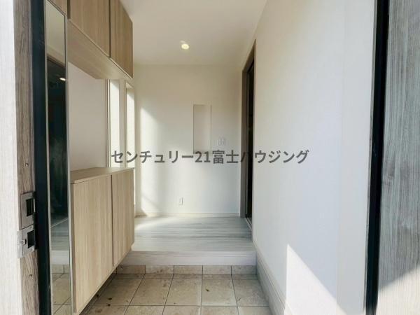 藤沢市鵠沼海岸7丁目　新築戸建2号棟　全3棟