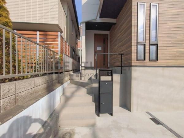 藤沢市石川　新築戸建1号棟　全2棟