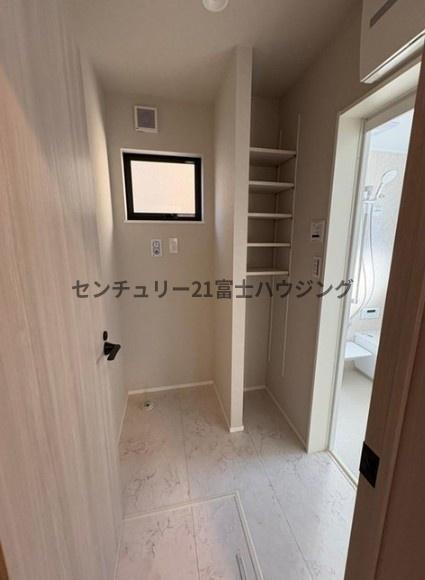 藤沢市白旗4丁目　新築戸建　全1棟
