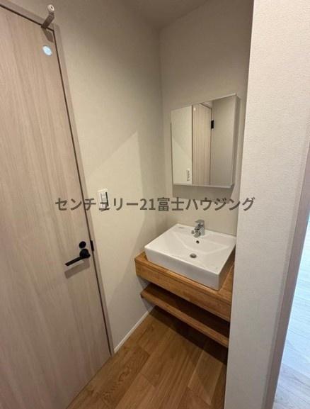 藤沢市白旗4丁目　新築戸建　全1棟