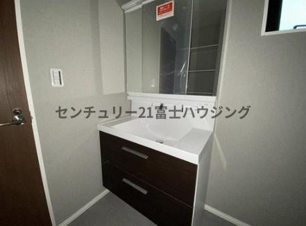 藤沢市湘南台4丁目4期　新築戸建1号棟　全2棟