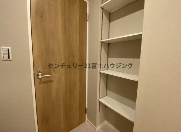 藤沢市湘南台4丁目4期　新築戸建2号棟　全2棟