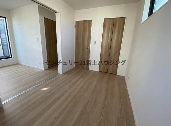 藤沢市湘南台4丁目4期　新築戸建2号棟　全2棟