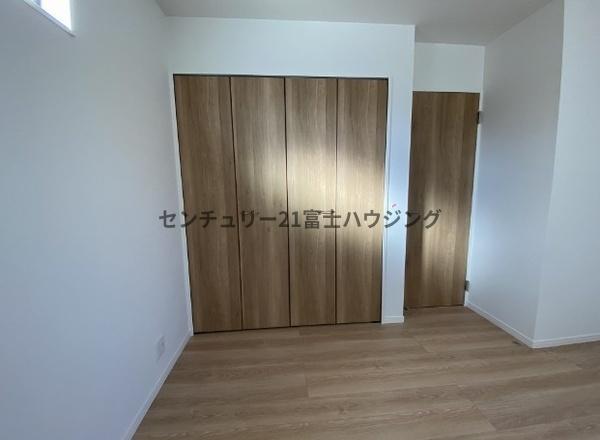 藤沢市湘南台4丁目4期　新築戸建2号棟　全2棟